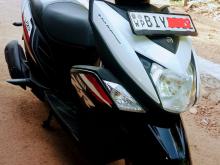 https://riyasewana.com/uploads/yamaha-ray-zr-1318284619295.jpg