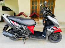 https://riyasewana.com/uploads/yamaha-ray-zr-1318552722293.jpg
