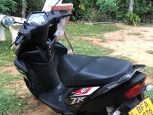 Yamaha Ray Zr 2017 Motorbike