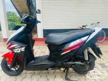 Yamaha Ray ZR 2018 Motorbike