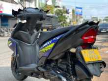 https://riyasewana.com/uploads/yamaha-ray-zr-141023471843.jpg