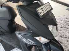 https://riyasewana.com/uploads/yamaha-ray-zr-1412034313572.jpg