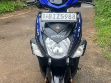 https://riyasewana.com/uploads/yamaha-ray-zr-141705406116.jpg