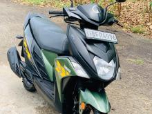 Yamaha Ray Zr 2017 Motorbike