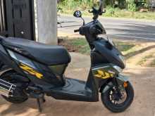 Yamaha Ray ZR 2018 Motorbike