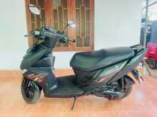 Yamaha Ray Zr 2018 Motorbike