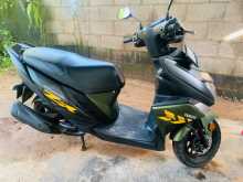 Yamaha Ray ZR 2017 Motorbike