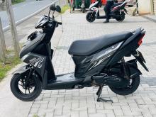 https://riyasewana.com/uploads/yamaha-ray-zr-151053358015.jpg