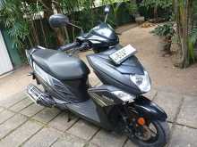 Yamaha Ray ZR  Dark Night Edition. 2019 Motorbike
