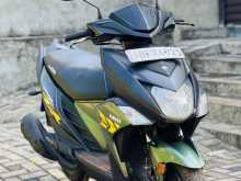 Yamaha Ray Zr 2017 Motorbike