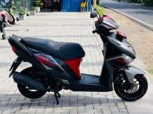 https://riyasewana.com/uploads/yamaha-ray-zr-151307451165.jpg