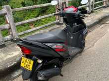 https://riyasewana.com/uploads/yamaha-ray-zr-151335144283.jpg