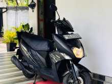 https://riyasewana.com/uploads/yamaha-ray-zr-1513503413763.jpg