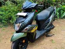Yamaha Ray Zr 2018 Motorbike