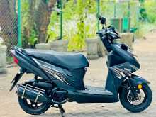 Yamaha Ray Zr 2019 Motorbike