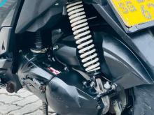https://riyasewana.com/uploads/yamaha-ray-zr-15708527006.jpg