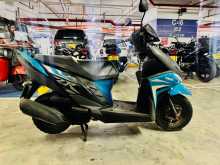 https://riyasewana.com/uploads/yamaha-ray-zr-159332513964.jpg