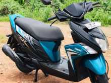 Yamaha RAY ZR 2016 Motorbike