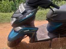 https://riyasewana.com/uploads/yamaha-ray-zr-170153513594.jpg