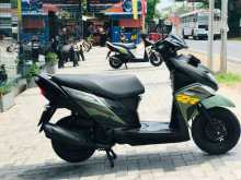 https://riyasewana.com/uploads/yamaha-ray-zr-171004491255.jpg