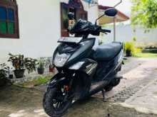 Yamaha Ray Zr 2018 Motorbike