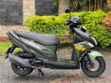 https://riyasewana.com/uploads/yamaha-ray-zr-1719000513033.jpg