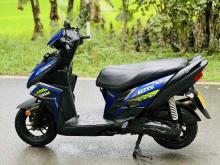 https://riyasewana.com/uploads/yamaha-ray-zr-17560624141.jpg