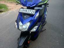 https://riyasewana.com/uploads/yamaha-ray-zr-177210213063.jpg