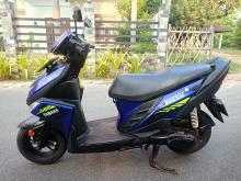 https://riyasewana.com/uploads/yamaha-ray-zr-177224419695.jpg