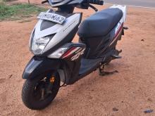 Yamaha Ray Zr 2019 Motorbike
