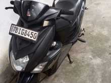 https://riyasewana.com/uploads/yamaha-ray-zr-177502813492.jpg