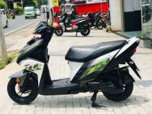 https://riyasewana.com/uploads/yamaha-ray-zr-17859241213.jpg