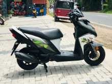 https://riyasewana.com/uploads/yamaha-ray-zr-17859241564.jpg