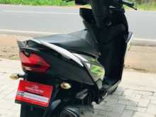 https://riyasewana.com/uploads/yamaha-ray-zr-17859241726.jpg