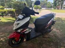 https://riyasewana.com/uploads/yamaha-ray-zr-1811051313852.jpg