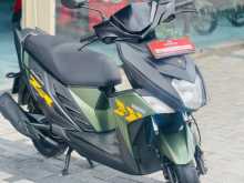 https://riyasewana.com/uploads/yamaha-ray-zr-181742511694.jpg