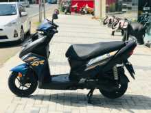 https://riyasewana.com/uploads/yamaha-ray-zr-1849231465.jpg