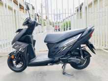 https://riyasewana.com/uploads/yamaha-ray-zr-188301522502.jpg