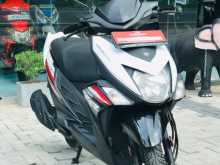https://riyasewana.com/uploads/yamaha-ray-zr-18900121602.jpg