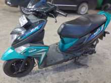 Yamaha Ray ZR 2017 Motorbike