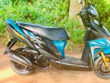 https://riyasewana.com/uploads/yamaha-ray-zr-1915082013693.jpg