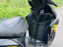 https://riyasewana.com/uploads/yamaha-ray-zr-19213213074.jpg
