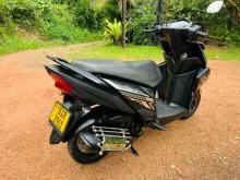https://riyasewana.com/uploads/yamaha-ray-zr-19755086585.jpg