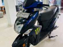https://riyasewana.com/uploads/yamaha-ray-zr-19859331122.jpg