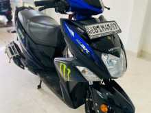 https://riyasewana.com/uploads/yamaha-ray-zr-19859331513.jpg