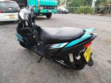 https://riyasewana.com/uploads/yamaha-ray-zr-20015094663.jpg