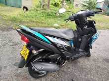 https://riyasewana.com/uploads/yamaha-ray-zr-20015094882.jpg
