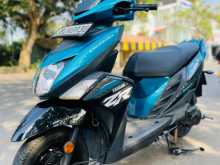 Yamaha RAY ZR 2019 Motorbike