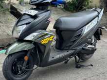 https://riyasewana.com/uploads/yamaha-ray-zr-2014061513703.jpg