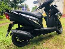 Yamaha Ray Zr 2018 Motorbike